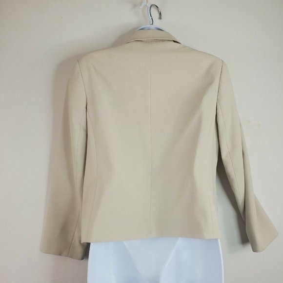 TravelSmith Women’s Beige Khaki Spread Collar Three-Button Blazer Jacket Size 8P - Picture 5 of 10